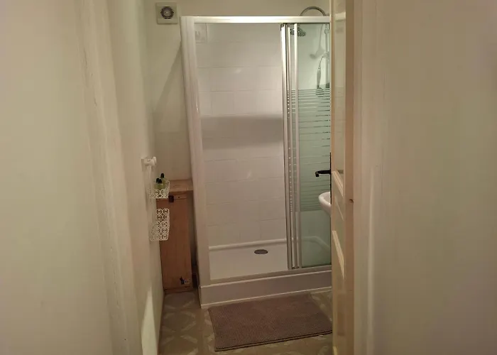 Les Volets Verts, Roussines, Charente, 16310 France